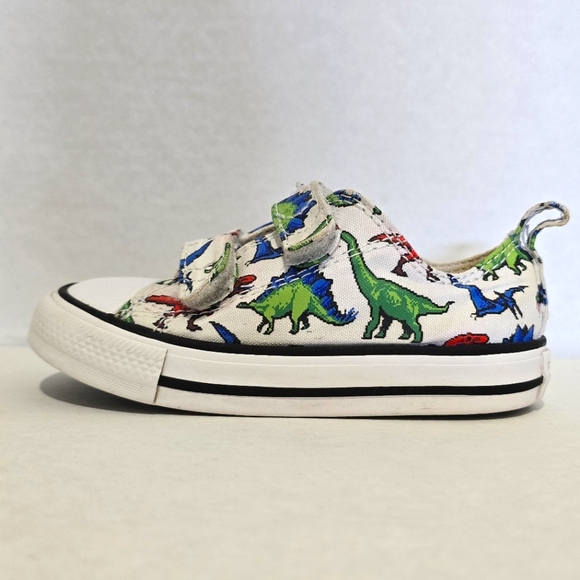 Chuck Taylor All Star Easy-On 8-Bit Dino Toddler Size 6 Gently-Used - Picture 2 of 12